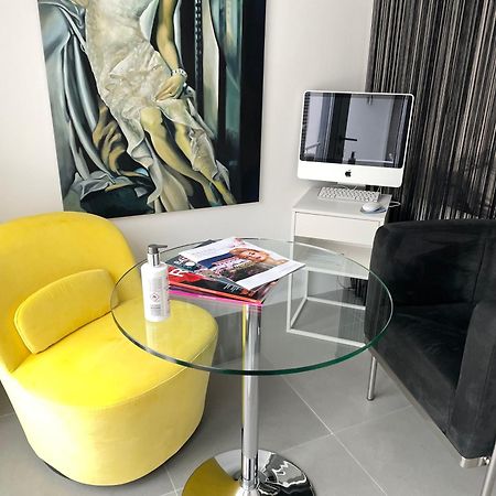 Modernes Studio Auf Der Sonnenterrasse Baden-Baden Kültér fotó