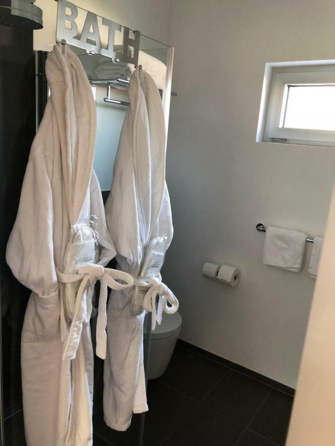 Modernes Studio Auf Der Sonnenterrasse Baden-Baden Kültér fotó